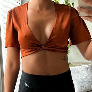 Crop top shirt